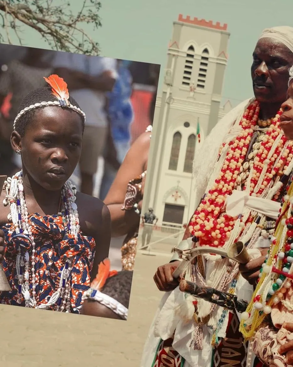Harmonie à Ouidah : La Noblesse de la Tolérance Vodun face à la Croix